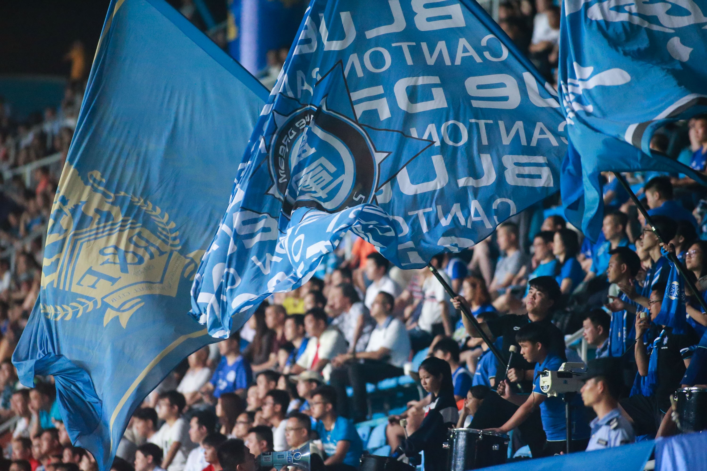 作品评审活动敬请关注广州富力fc后续报道.