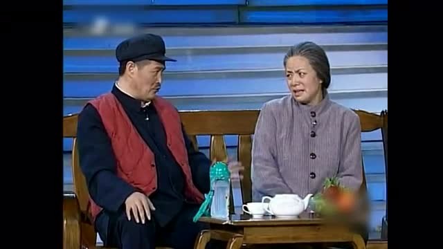 卖拐小品赵本山三部 ChOqM1p5aACAJj6yAACVFCWenNg839.jpg