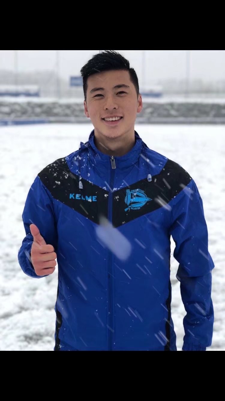 阿拉维斯的中国新星:闫义明