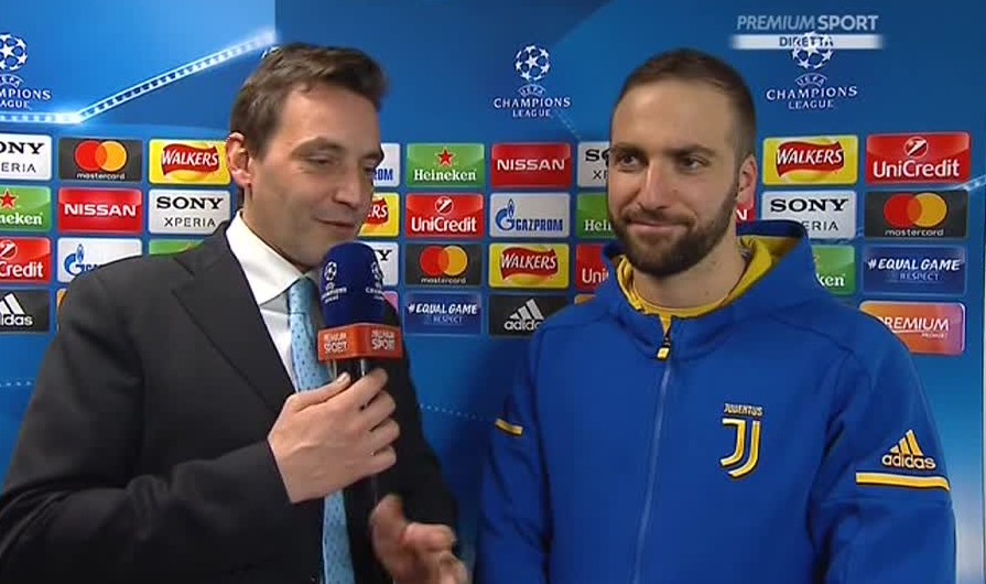 伊瓜因:英格兰球队在后防线有弱点;我快要当爸