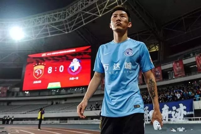 没有主角光环的电影主角:大连一方