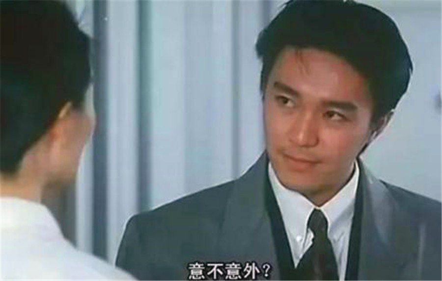 爆笑足球之足球比赛场外援助重要性