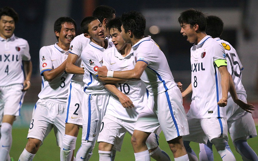 专访鹿岛鹿角U17主帅:中国球员对待足球不认