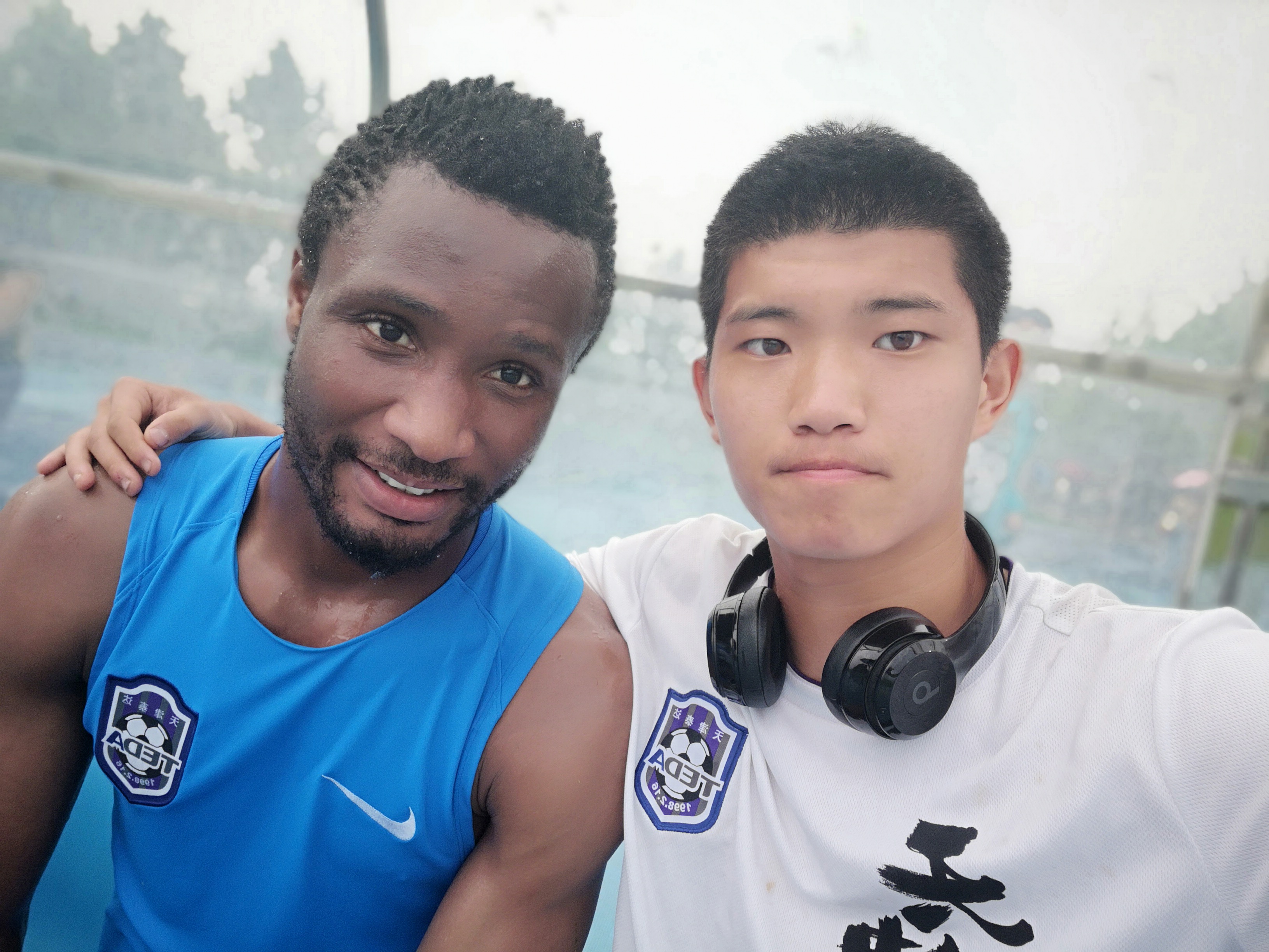 尼日利亚23人大名单:米克尔、伊哈洛领衔,摩西