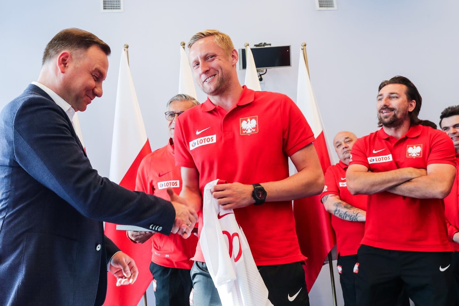 波兰世界杯名单解析:羽翼渐丰满的波兰白鹰蓄