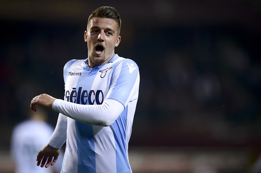 皇家马德里为拉齐奥中场大将米林科维奇-萨维奇准备了一份高达1