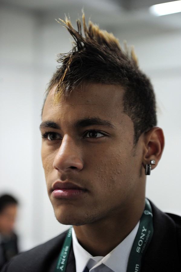 图集:盘点内马尔发型史,艺术细胞与日俱增