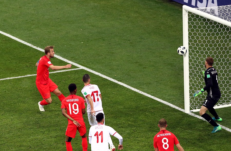 历史首次,英格兰在世界杯常规时间补时绝杀