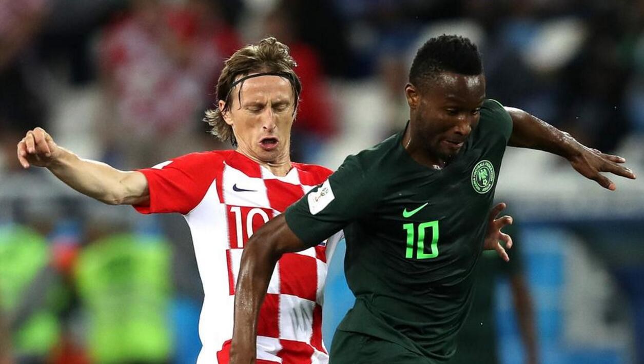 比赛场地:伏尔加格勒体育场 尼日利亚首战0-2不敌克罗地亚,球队两个