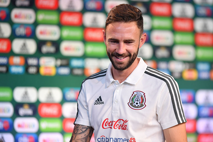 他们凭借洛萨诺的上半时进球,1-0小胜卫冕冠军德国