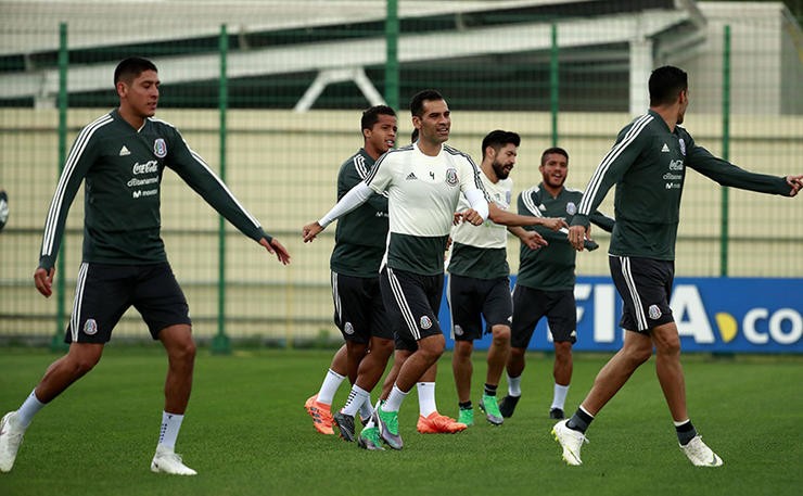 五届世界杯元老马克斯,缘何上了美国政府的黑