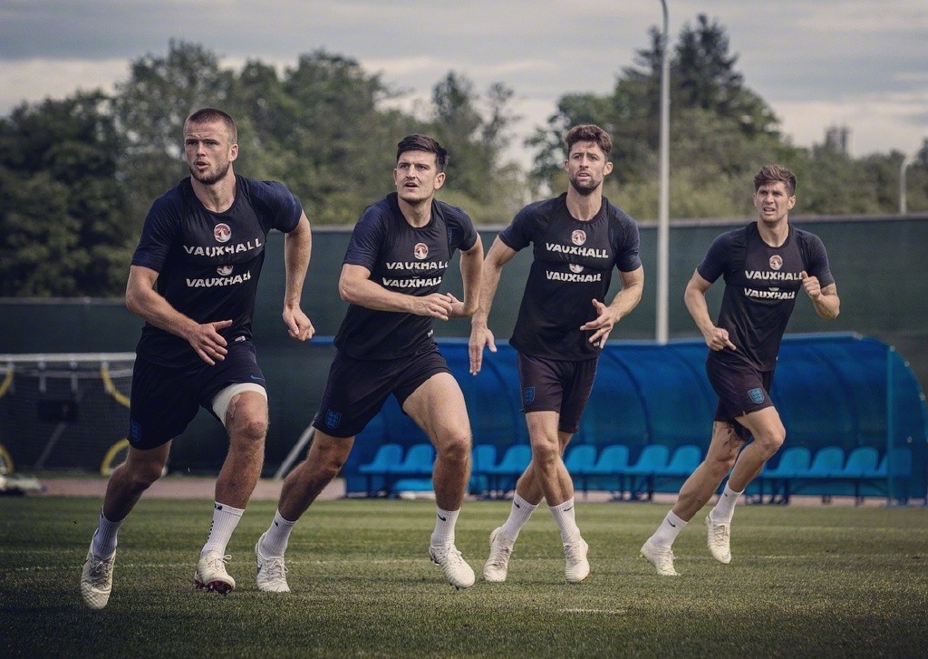 不要被快乐足球给骗了!英格兰夺得本届世界杯