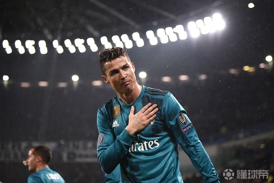 天宇侃球 ChOxM1tEMgCABkptAAGG1zzxVi4401.jpg