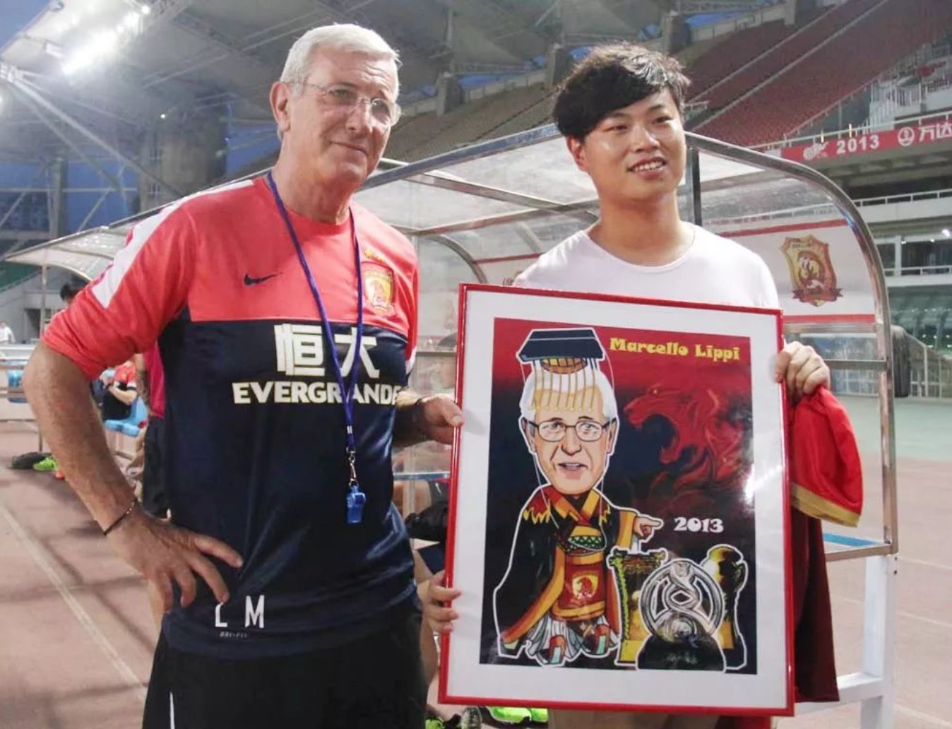 漫画世界杯!武汉小伙的足球色彩