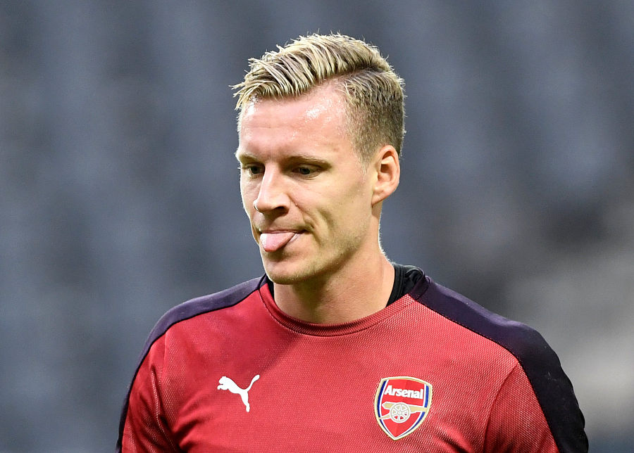 近日,莱诺在接受阿森纳官方采访时表示他很自豪成为枪手的一员,并且