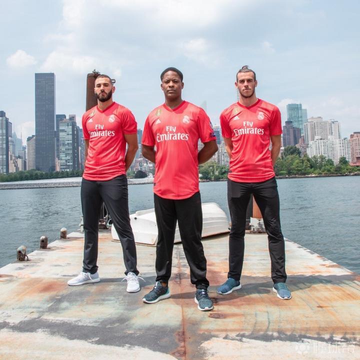 FIFA生涯模式主角转会皇马,在官网还能买到