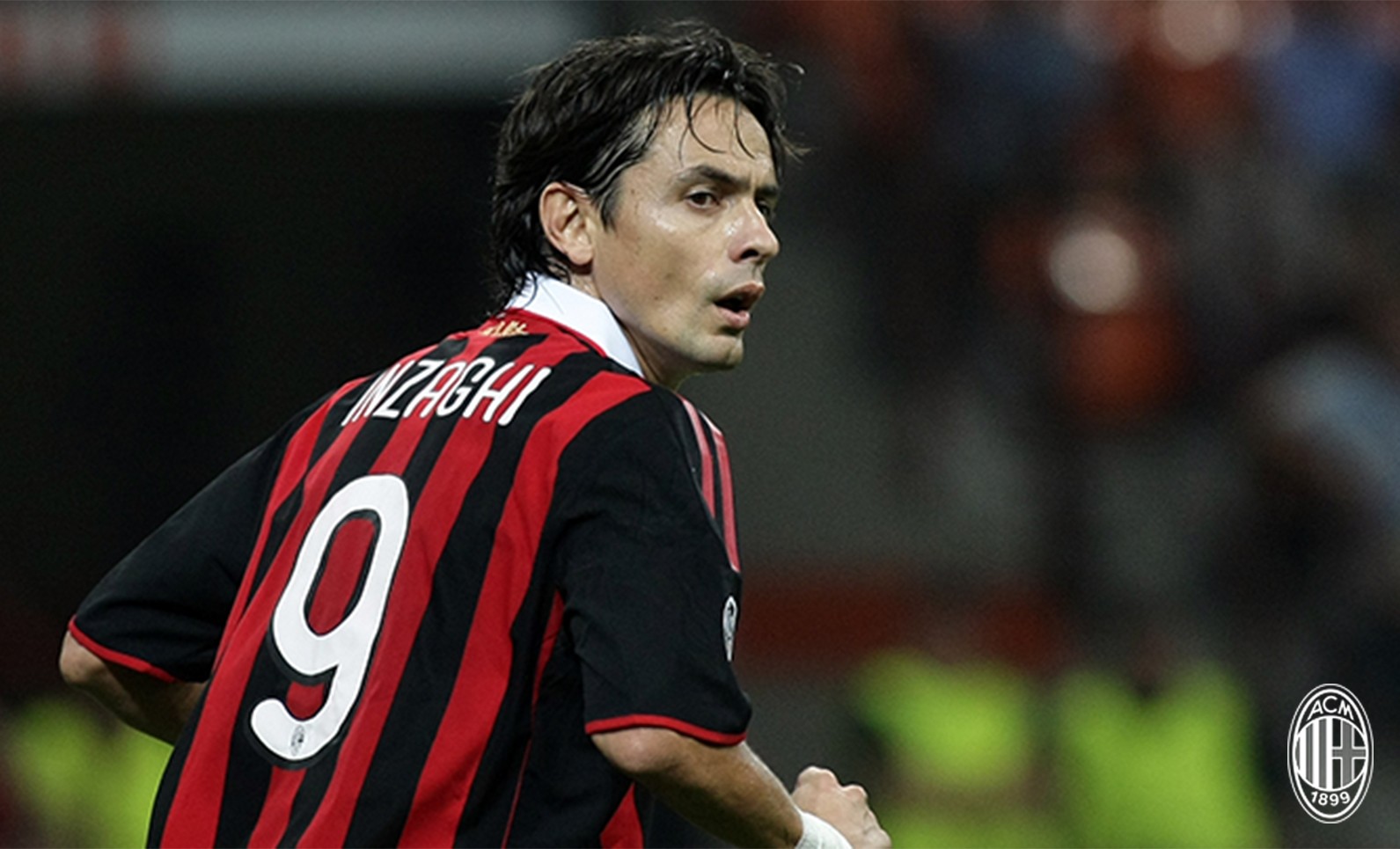 在米兰光辉灿烂的历史上,因扎吉曾穿过的9号球衣有着不同寻常的特殊