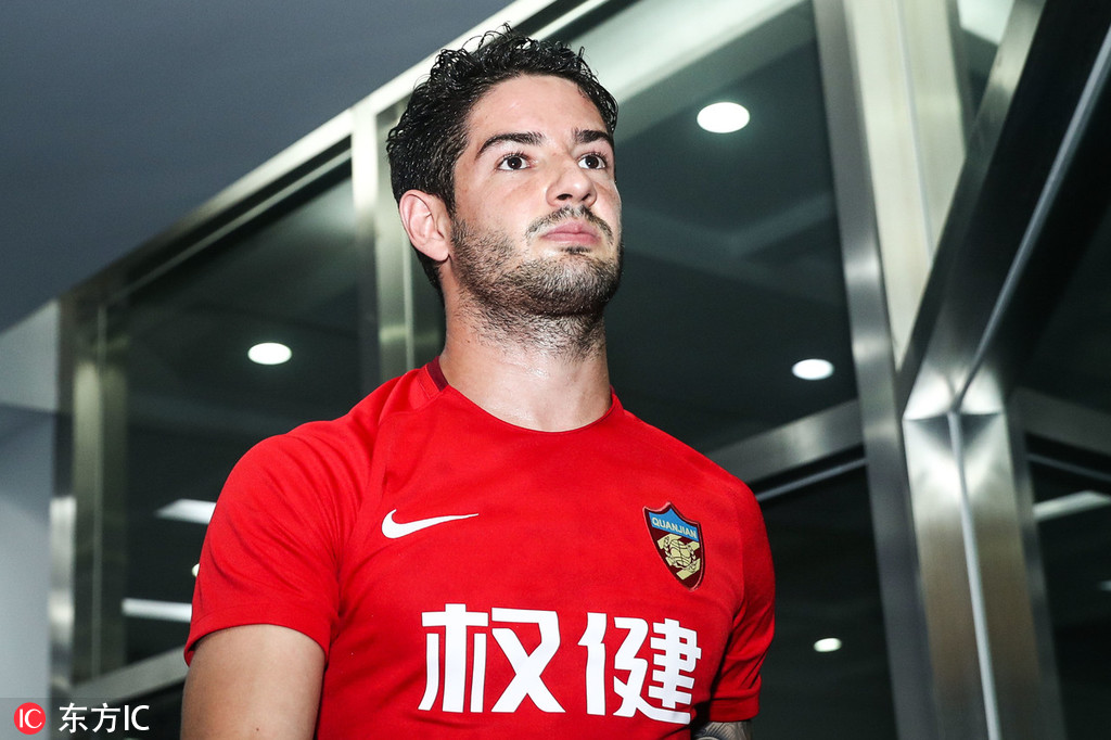 关心灾情,帕托祈福台风尽快走