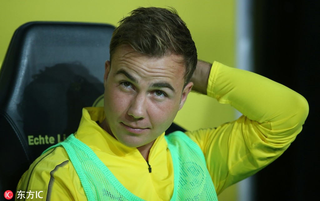 处境尴尬,格策因病缺席训练