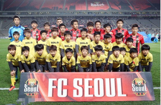 中韩对决,广域星空杯中韩青少年足球挑战赛青