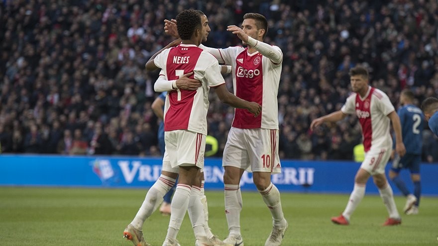 荷兰国家德比!阿贾克斯主场战胜3-0费耶诺德