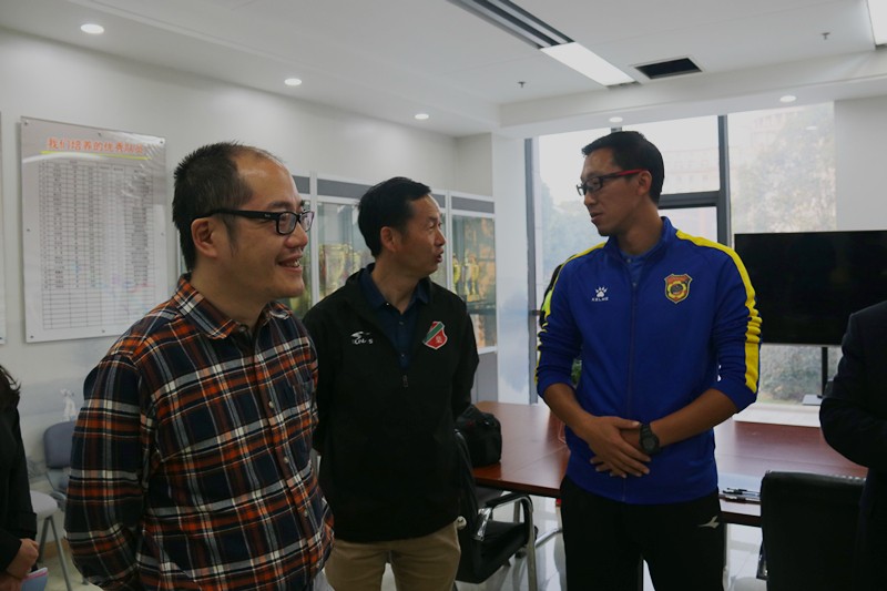 南京沙叶与雨花台中学签订足球后备人才培养战