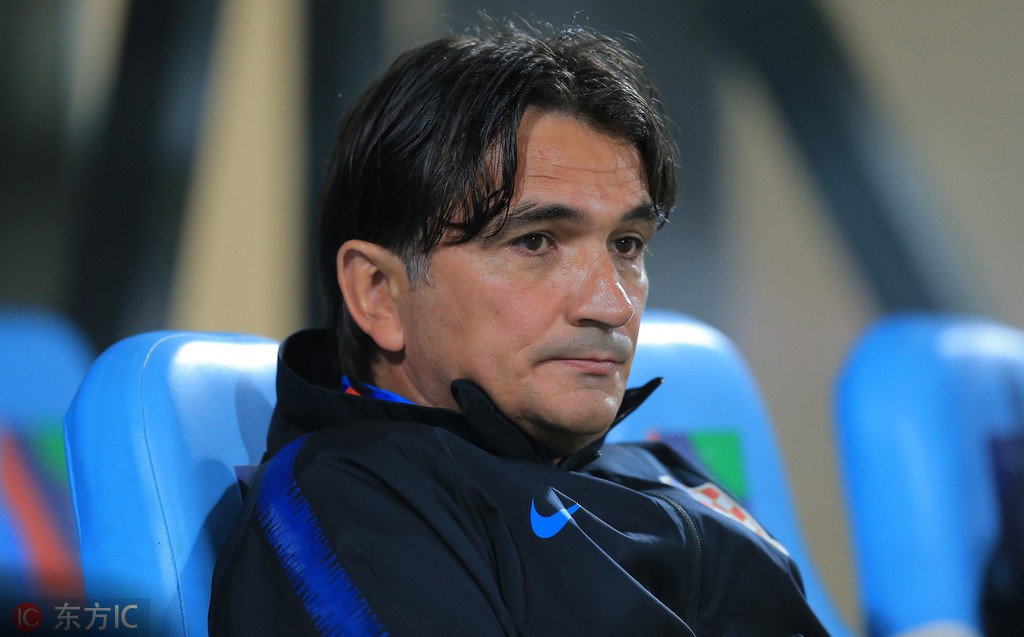 南华早报盘点国足新帅候选:李霄鹏、卡纳瓦罗