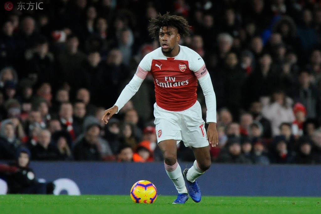 伊沃比:早年在枪手感觉很奇怪