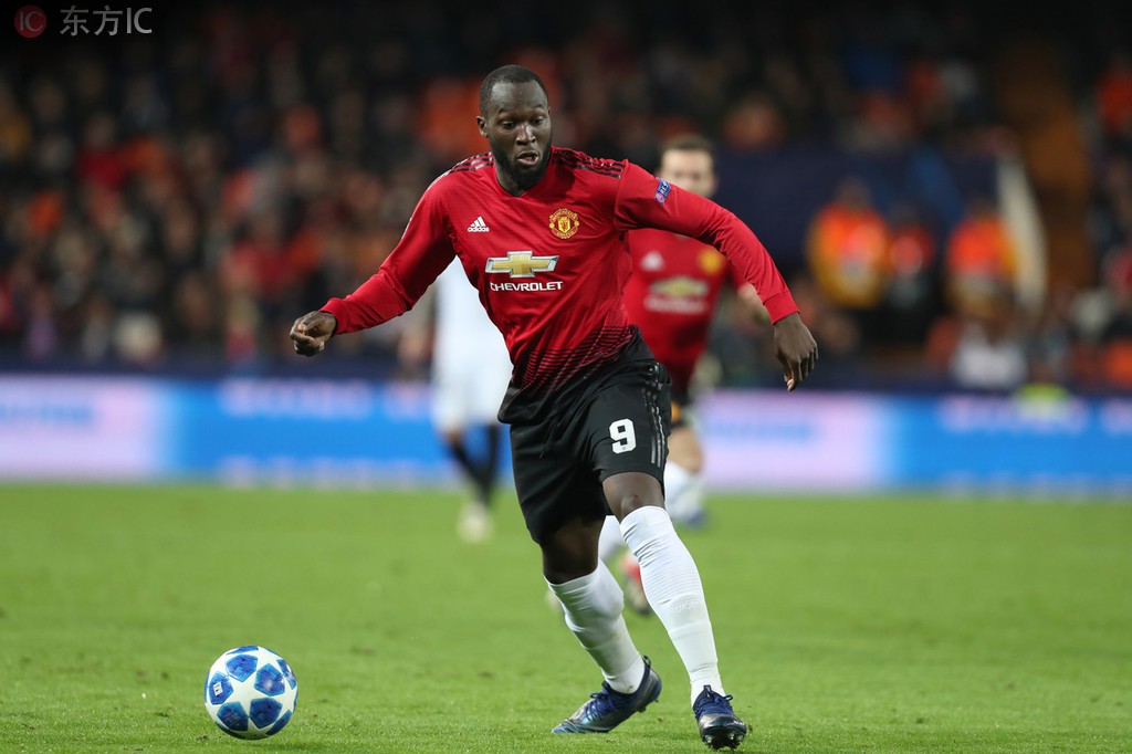 马丁内斯:曼联用负面方式评估卢卡库,赢不了就怪他不进球