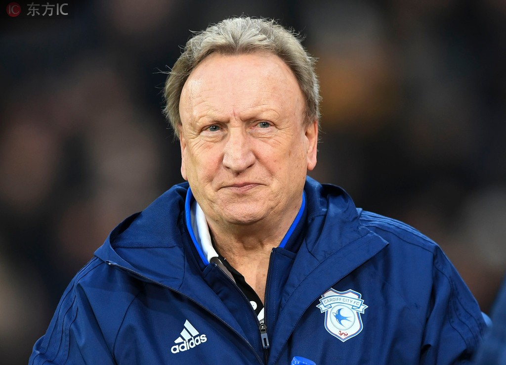 沃诺克:要提防那些跳水的球星